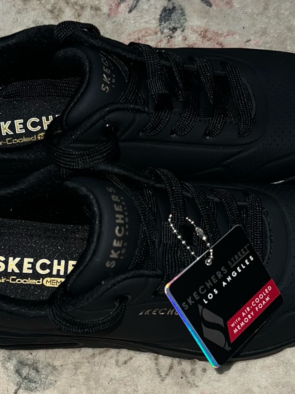Skechers Women’s Stand on Air Sneakers - Picture 3 of 10
